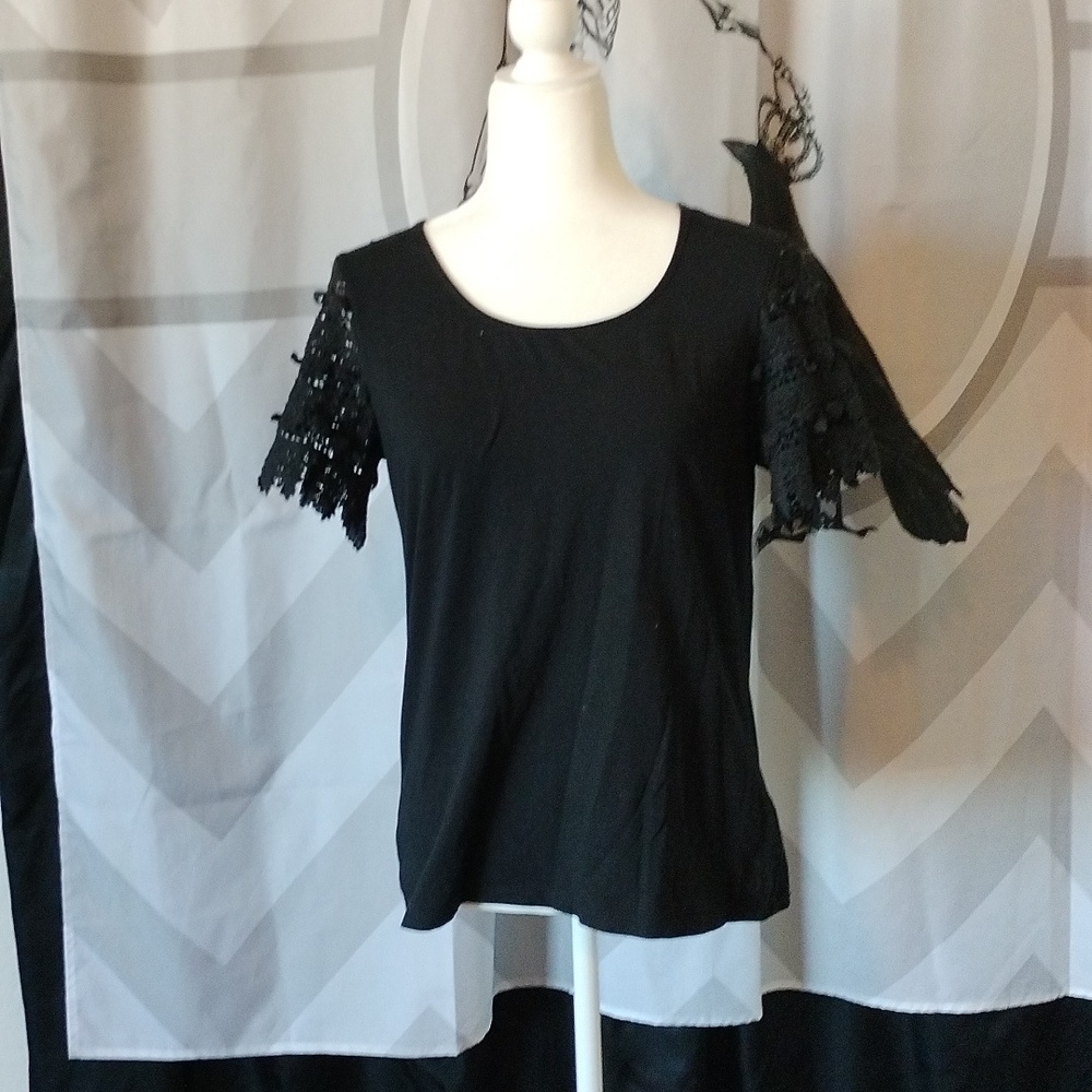 Black lace tee